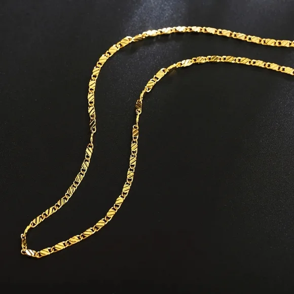 NEW 18k Yellow Gold Flat Chain Mariner Necklace - Picture 5 of 6